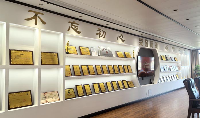 横栏曾镇长考察指导工作-2